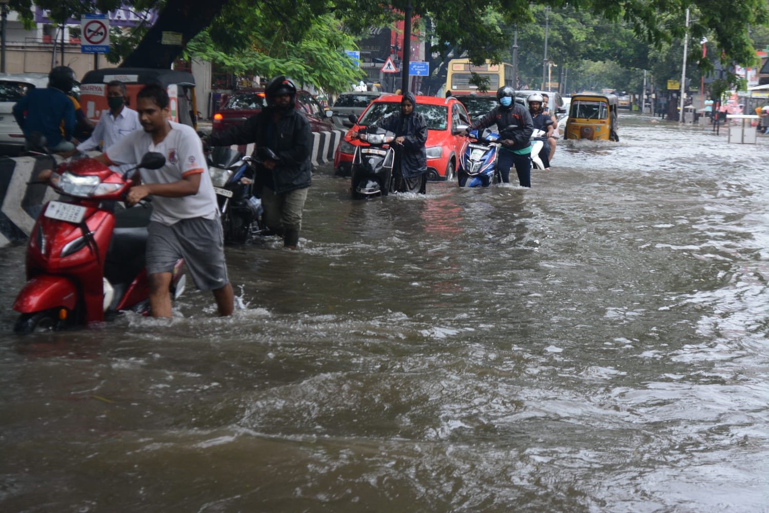 Chennai flood 2021